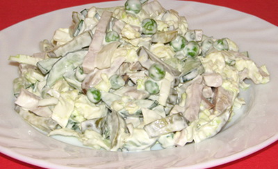 Салат с бужениной и овощами